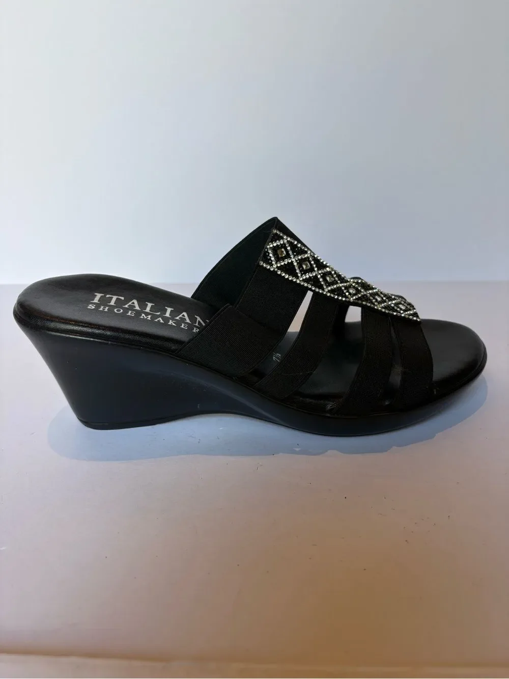 Italian shoemaker Women's jeweled wedge sandals Black size 7 1/2